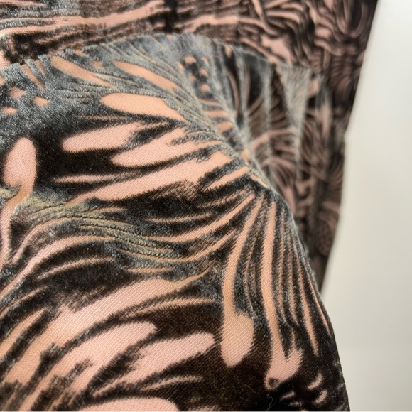 Free People S Pink and Brown Floral Velvet Mini Dress Sleeveless Boho Hippie - Picture 9 of 13